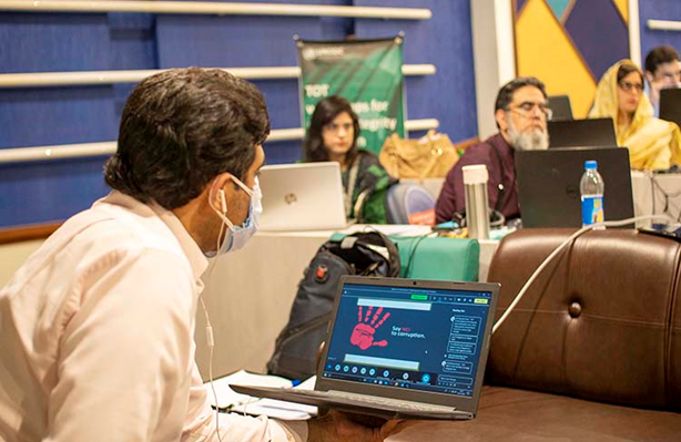 alt text is missing alt text is missing