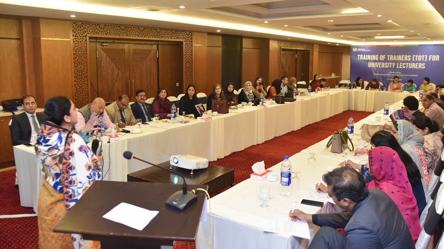 alt text is missing alt text is missing