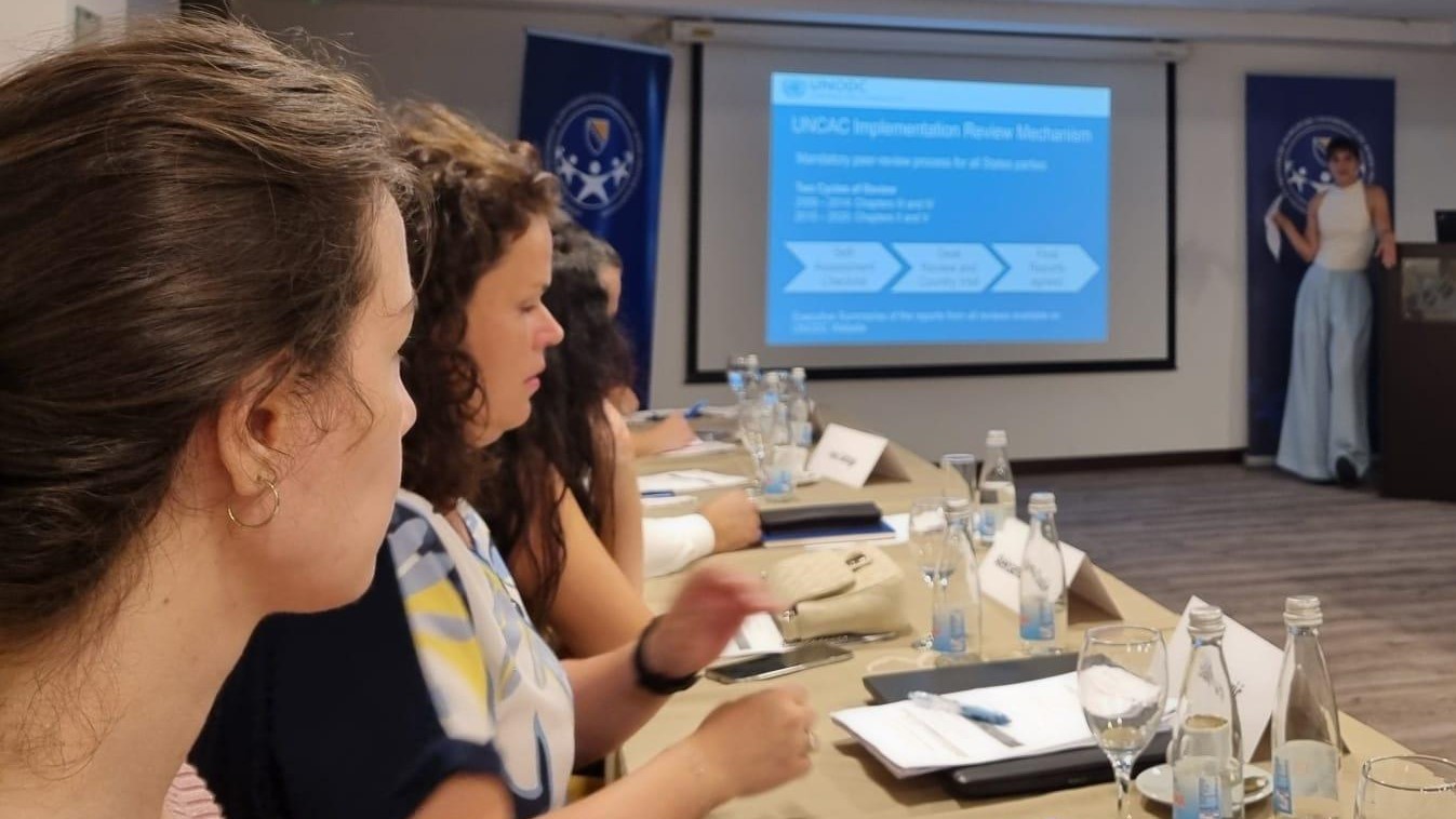 alt text is missing alt text is missing