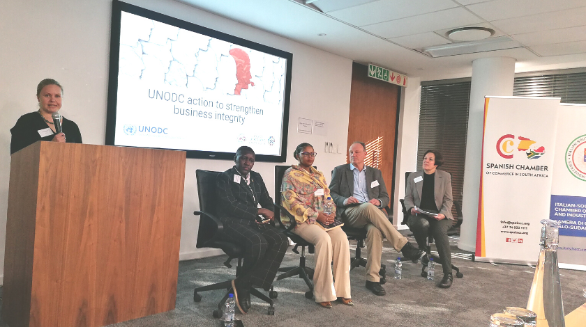 alt text is missing alt text is missing