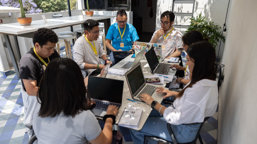 alt text is missing alt text is missing