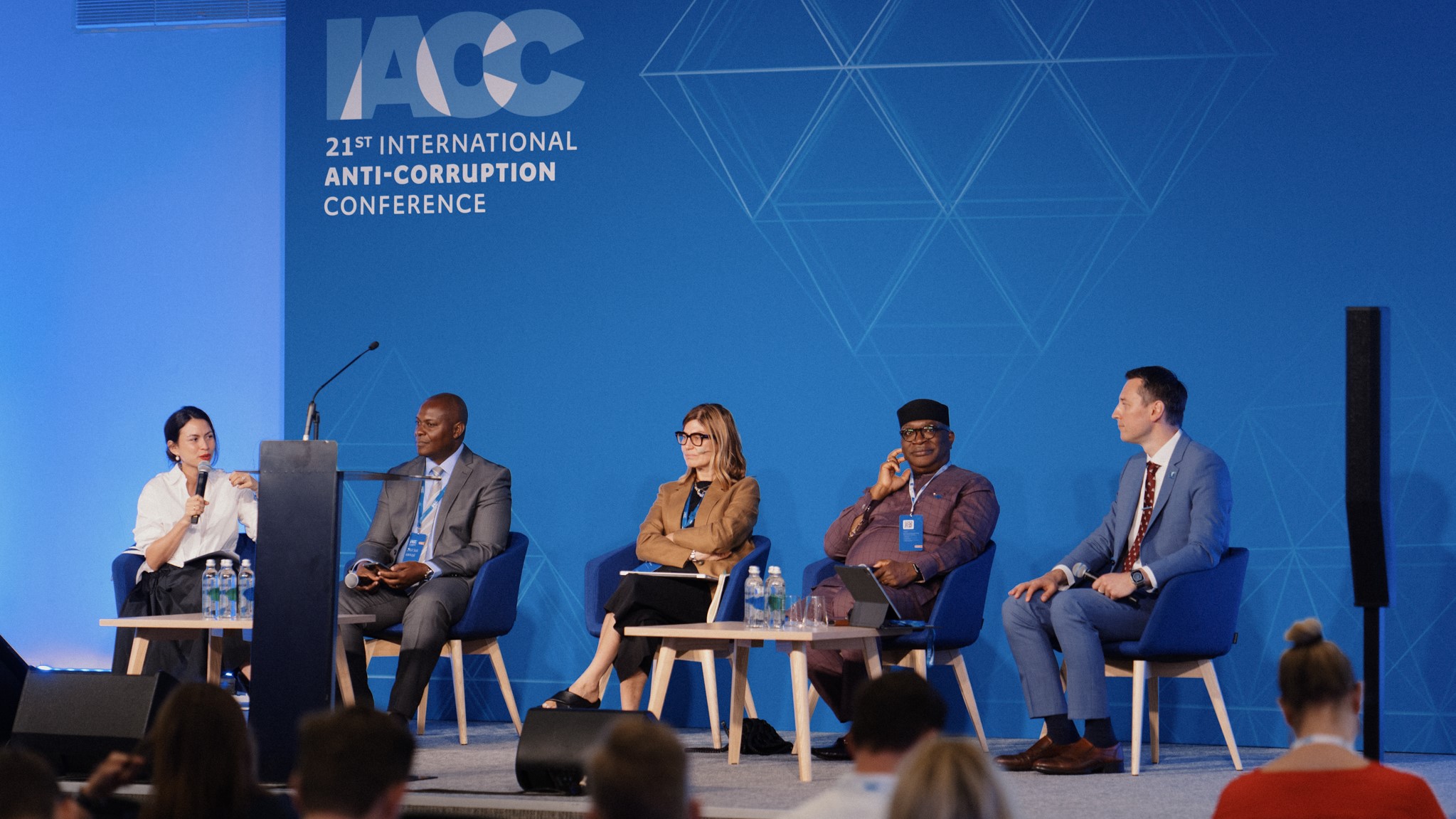 alt text is missing alt text is missing