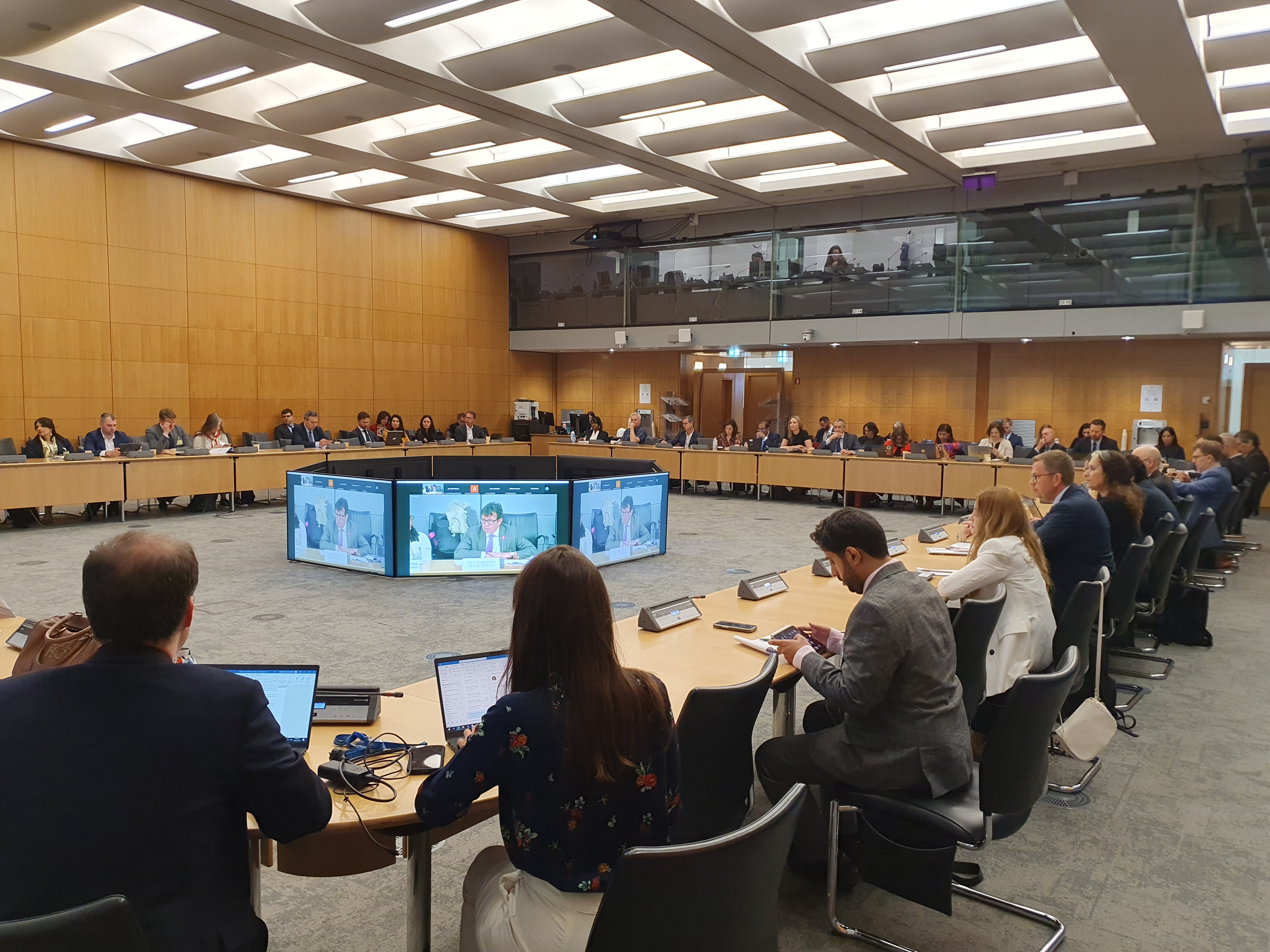 alt text is missing alt text is missing